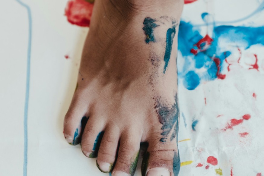 Minister hails ‘vital’ expansion of Welsh-medium childcare