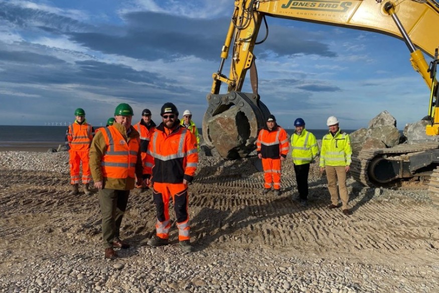 MS applauds work on new flood defences in Kinmel Bay