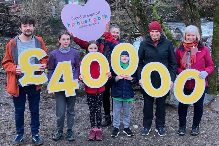 Betws-y-Coed panto joy at bonus £10,000 donation