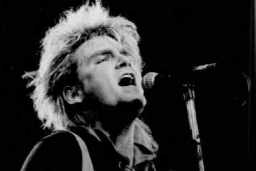 Thousands expected to pay respects to rock legend Mike