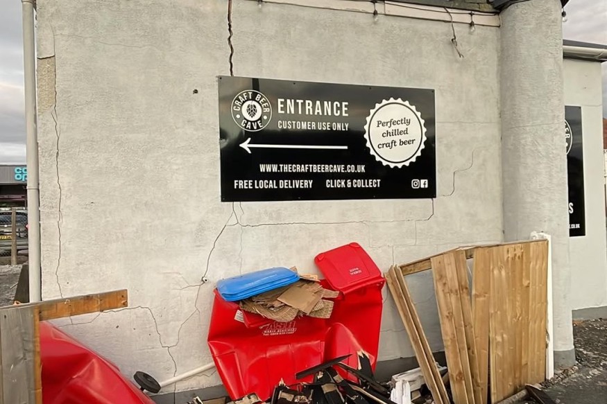 42 year old man arrested as car crashes into Penrhyn Bay bar