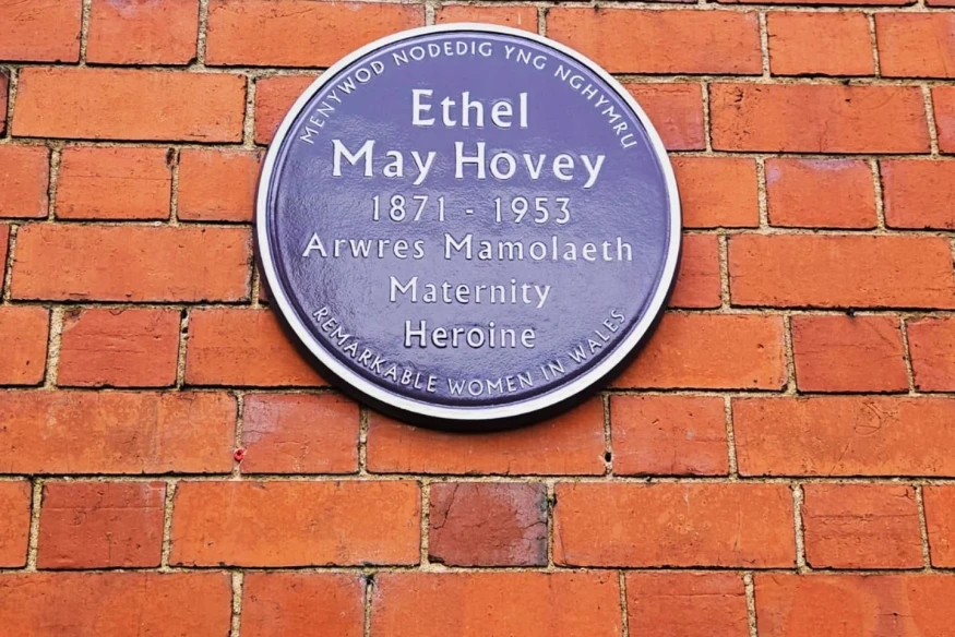 Historic tribute led by Coleg Llandrillo lecturer Gemma